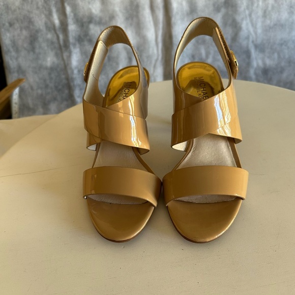 MICHAEL KORS JOSSELLE OPEN TOE WOMANS CAMEL LEATHER SHOE SZ 7M - Picture 13 of 13